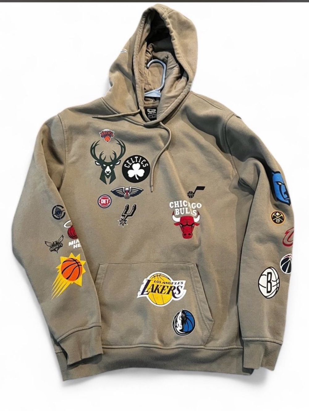NBA Patch Graphic Hoodie - Tan